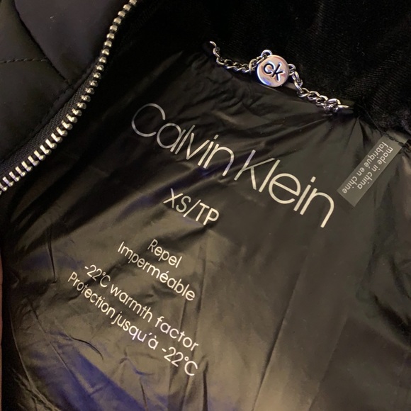 Calvin Klein Faux Fur Puffer Coat - Picture 4 of 6